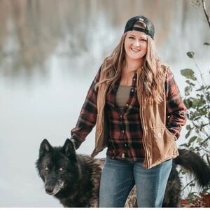 🏔️ Carhartt Mock Neck Vest Tan